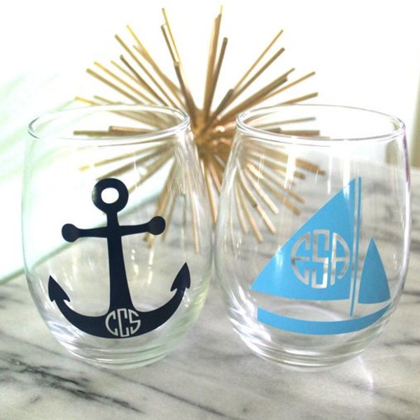 Nautical Monogram Stemless Wine Glass | Sailboat, Anchor or Flamingo | Personalized Gift | Summer Designs