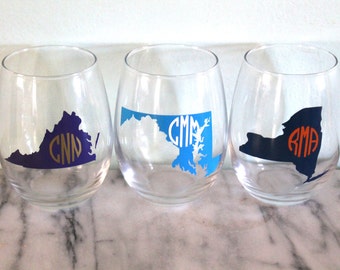 State Monogram Stemless Wine Glass | Birthday Gift | Bridesmaid Gift | College Graduation Gift | Christmas Gift | Personalized Gift