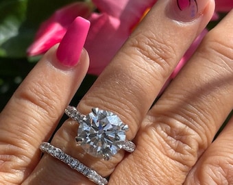 2.71 H vs1 GIA certified Diamond ring +Band set