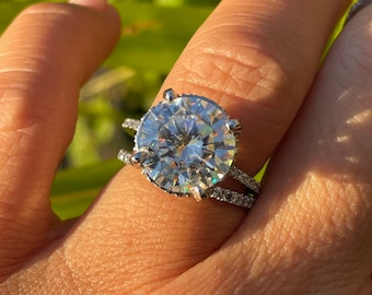 5.70 Platinum Solitaire with 5.1 G vs1 Diamond Triple excellent