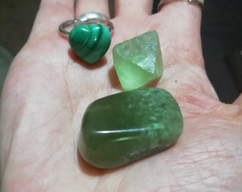 Malachiet Hart Zilveren ring, Flourite Octoëder, Groene Grossulaire Granaat OOAK Hart Chakra Set