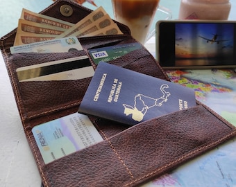 Women's Trifold Leather Wallet