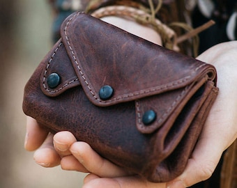 Small Leather Accordion Wallet