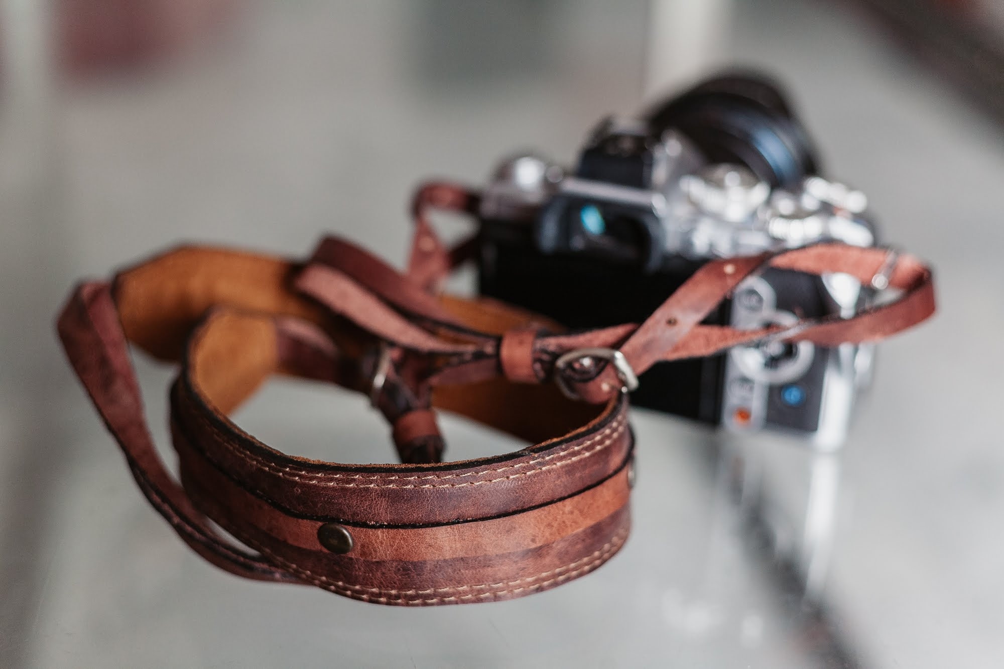TARION Camera Strap Genuine Leather DSLR Neck Strap Belt Film Camera  Shoulder Strap Long Adjustable SLR Mirrorless Camera Strap Vintage Brown L1