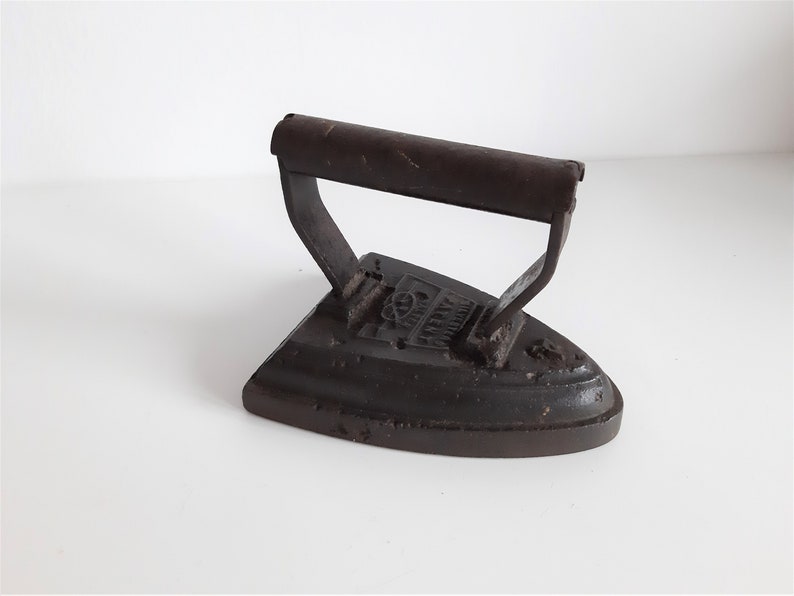 Antique Silvester Patent Salter Iron Home Appliances Home Living Kientructhanhdat Com