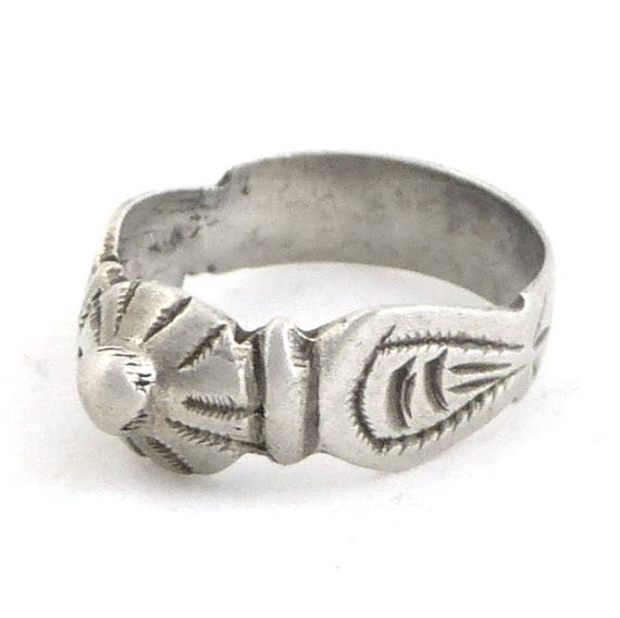 Moroccan Solid Silver Berber handcrafted flower r… - image 3