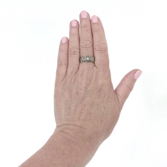 Moroccan Solid Silver Berber handcrafted flower r… - image 6