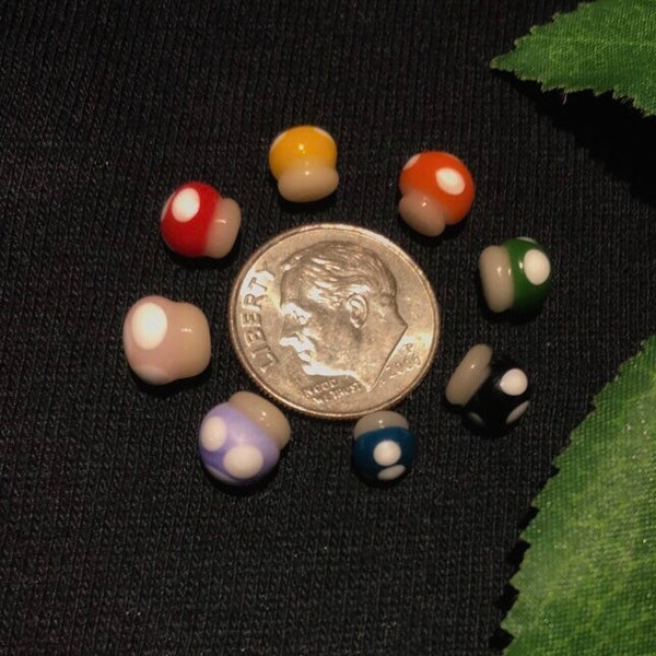 Glass miniature mushroom marble pearl - 1pc