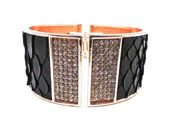 De slang en strass armband leder