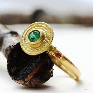 Emerald Ring, Unique Engagement ring, 18K Boho Ring, Alternative Engagement Ring, May Birthstone jewelry, 22K Solid Gold Ring, Real Emerald