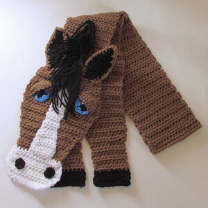 Horse Lover Gift, Crochet Horse Scarf, Horse Gift, Girls Scarf, Fun Animal Scarf
