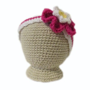 Mannequin Head Baby, Crochet Mannequin Head, 3-6 month size, 15 inch circumference, headband display, head form, hat display head