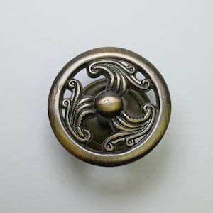 Vintage Brass Cabinet Knob Ornate Openwork Scroll Drawer Pull 1.5 Inch Round Filigree Furniture Hardware Antique Dresser Pull