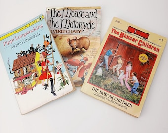 Libro coleccionable de bolsillo de Pippi Calzaslargas con ratón y motocicleta, de los años 80 y 90.
