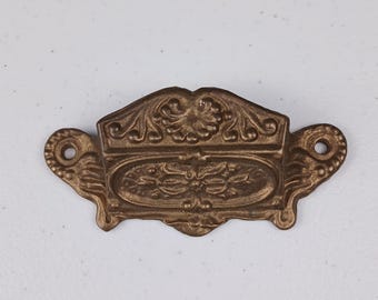 Antique Drawer Pull 3.75 inch Centers Gold Shell KBC Keeler Brass  Pantry Drawer Finger Cup Pull Bin Pull Vintage Deadstock New Old Stock