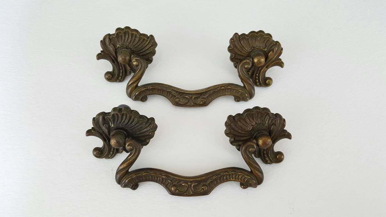 Vintage Drawer Pulls French Provincial Antique Bronze 3 Half Etsy