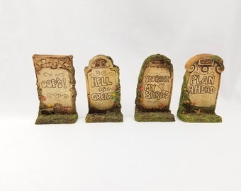 1975 Miniature Gravestone Tombstone Graveyard Kimbo Halloween Henning Folk Art Folklore Horror Home Decor Creepy Halloween Fantasy Fairy