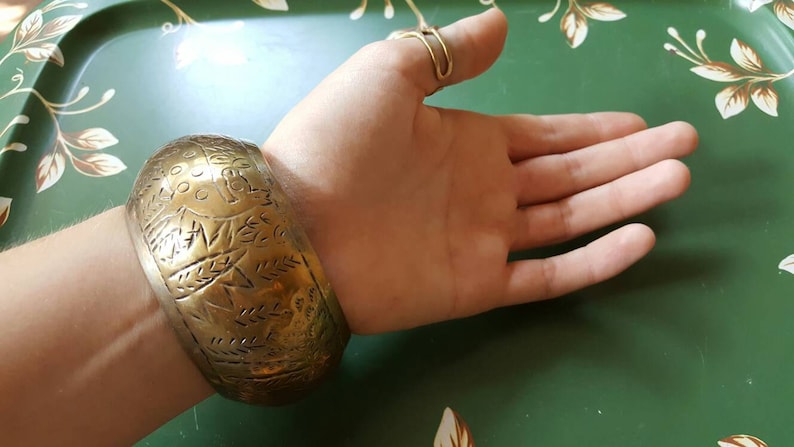 Arm Band Artisan Mexico AK2 Chunky Cuff Bracelet Bangle Big Brass Bracelet Mexican Folk Art Engraved Deer Stag Totem 1970s Estate Jewelry