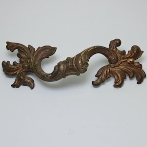 Vintage Drawer Pull 3 inch Centers French Provincial Dresser Handle Bronze Highly Detailed Ornate Leaf Leaves Natural Art Nouveau Decor