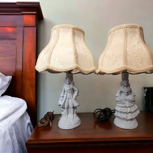 Vintage 1940s Victorian Colonial Lady & Gentleman Set Of 2 Ceramic Bedroom Lamps