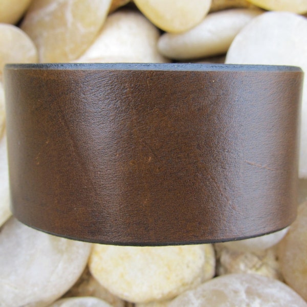 Plain Simple Leather Bracelet Cuff 1 1/2 inch wide with 2 metal snaps - Men or women - Rustic - Light Medium or Dark Brown or Black