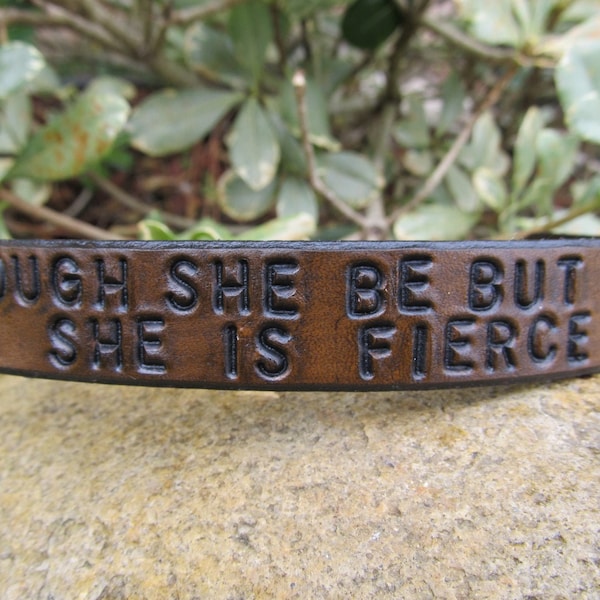 Bracelet de manchette en cuir outillé à la main - 2 rangées - Citation personnalisée personnalisée ou phrase - Message spécial - 3/4 pouce de large - Men Women Boy Girl