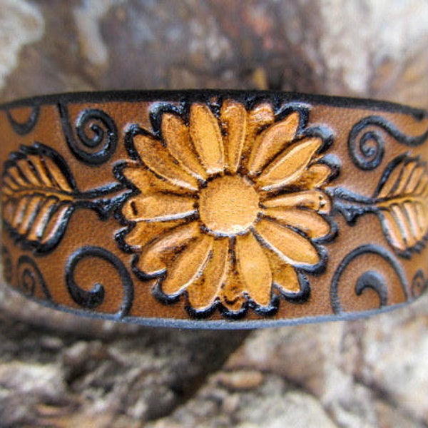 Leather Bracelet for Women, Wide Daisy Cuff, Womens leather bracelet, Leather Wristband Bracelet Women, Gift for Her, 3rd Anniversary Gift