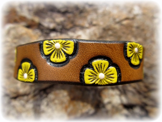 Leather outlet flower bracelet