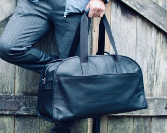 Black Leather Laptop Weekend Bag With Gunmetal Zip