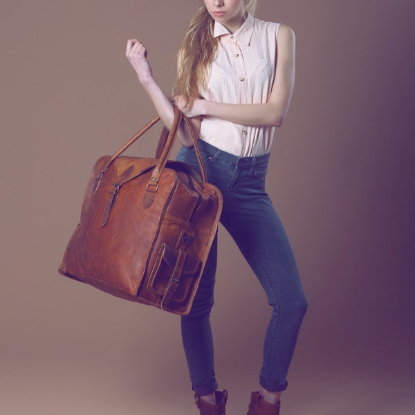 The Vagabond Extra Large: Vintage style brown leather holdall duffel weekend bag carry on flight luggage unisex womens