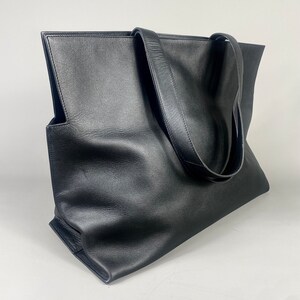 Black Leather Extra Large Half-Meter Carry-All Tote Bag image 7