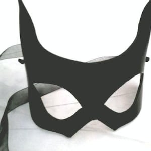 Black Leather Party Vixen Mardi Gras Cat Mask