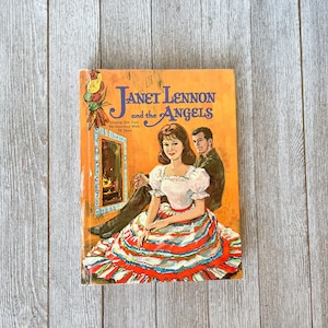 Janet Lennon And The Angels | 1963  | Singing Star from the Lawrence Welk TV Show | Whitman | Vintage | Hardcover