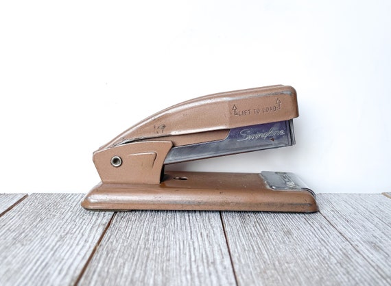 Gold swingline stapler best sale