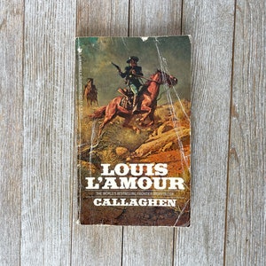 The Lonely Men by Louis L'Amour - Paperback - 1977 - from Ye Old Bookworm  (SKU: U12852)