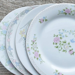 Dinner Plates Floral Mismatch Set of 4 | Dinner Plates | Wedding China | Bridal Luncheon | Cottage Chic China | Bridesmaid Gift | Tea party