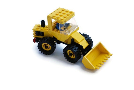 Lego yellow tractor 2025