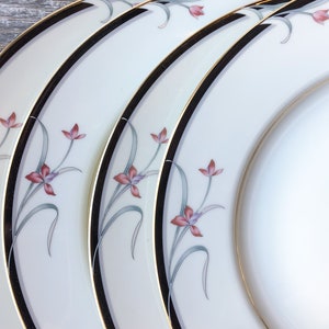 Mikasa Ivory China Dinner Plates Set of 4 | Vintage | Wedding China | Bridal Luncheon | Gift | Tea party