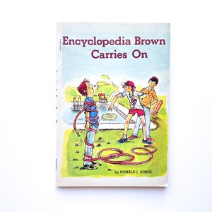Encyclopedia Brown Carries On | by Donald J Sobol | Boy Detective | 1980 | Paperback