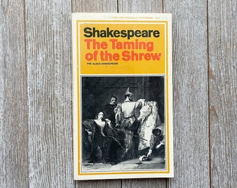 The Taming of the Shrew | Shakespeare | 1967 | Vintage Book | Paperback