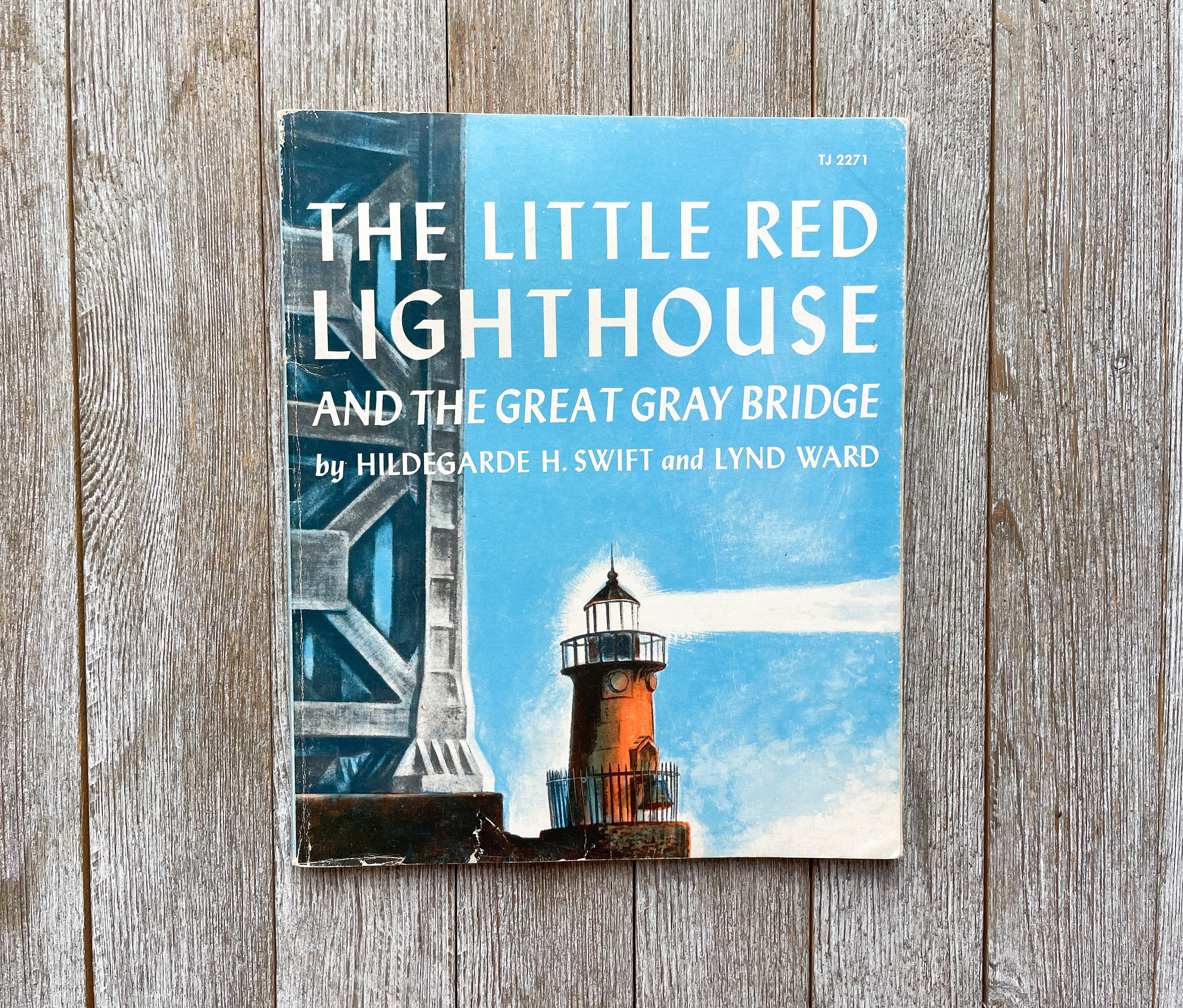 The Little Red Lighthouse and the Great Grey Bridge by