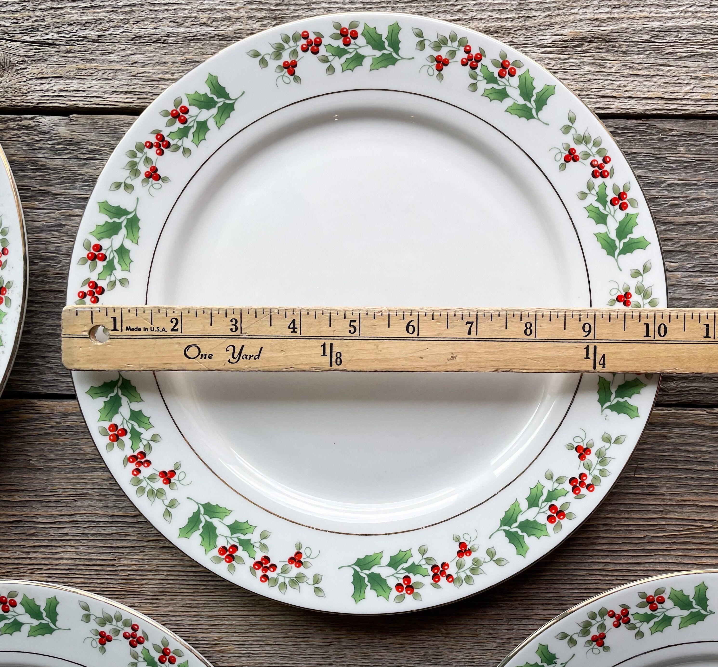 Christmas Gibson Dinner Plates Set of 4 Holly Berry Dinner Etsy