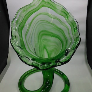 Clearance! Vintage Wicca Pagan art glass vase