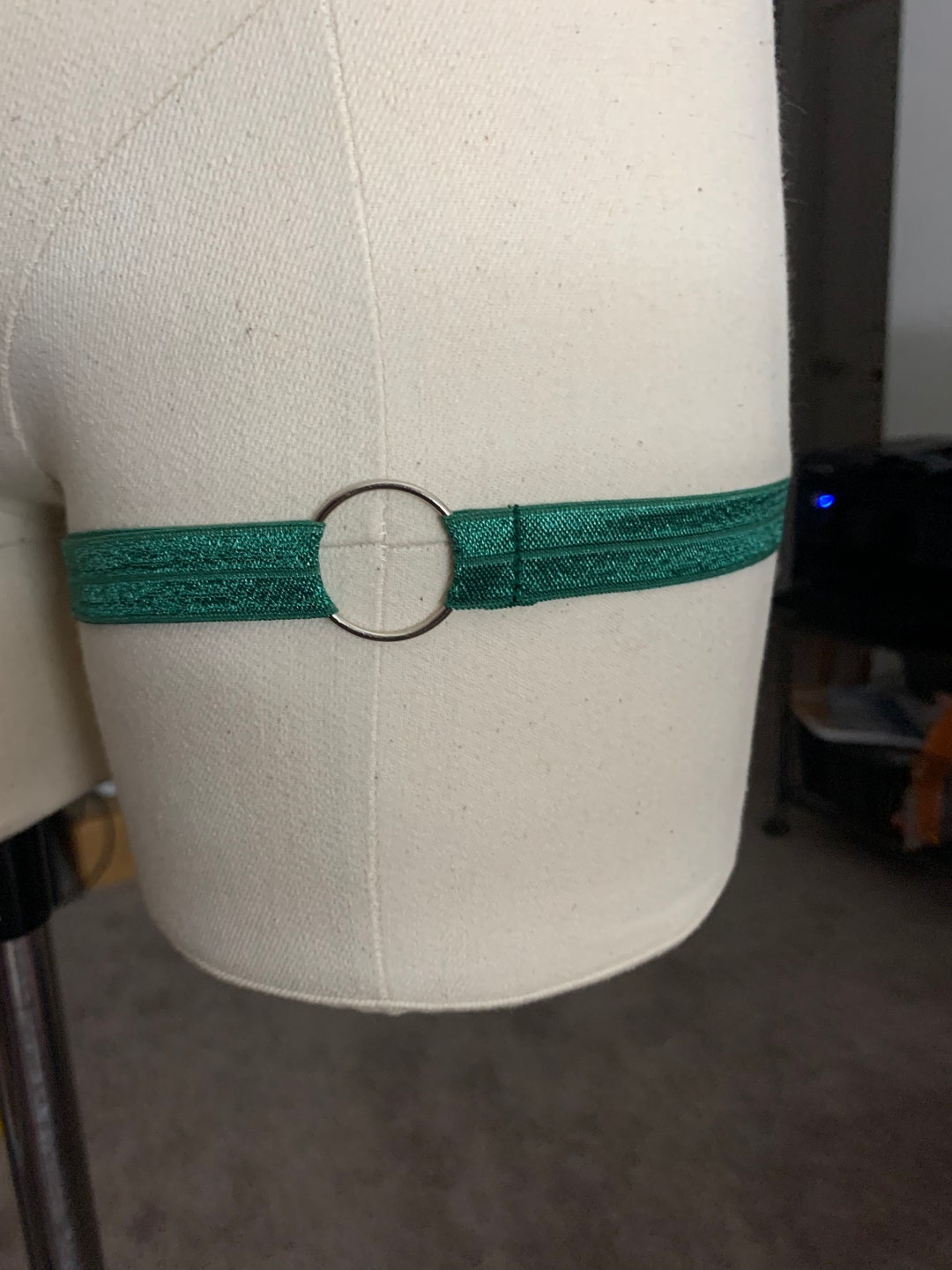 GARTER EASY VEE