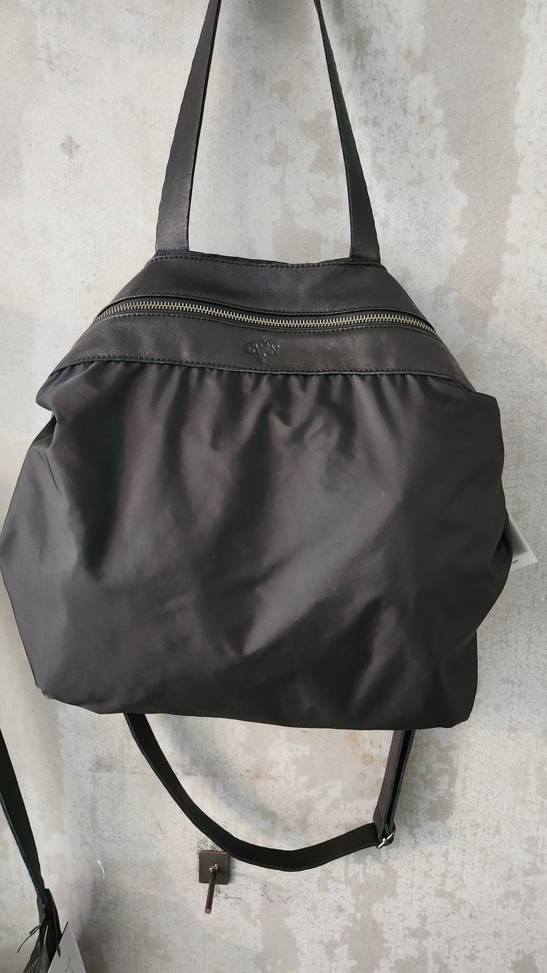 Leather & Nylon Bag, Crossbody Bag, Tote Bag, Water Repellent Zippered Purse, Genuine Leather Handles and part imagem 2