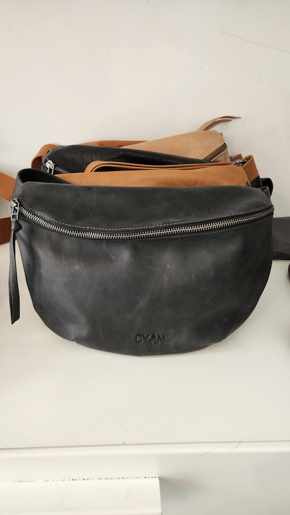 Bum bag bershka best sale
