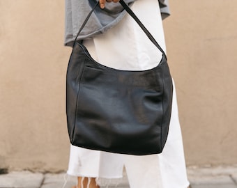 Soft Leather Mini Shoulder Bag, Mini Leather Purse, Small Mini Hobo Purse, Phone Bag, Shoulder Bag, Bucket Bag, Peny Bag