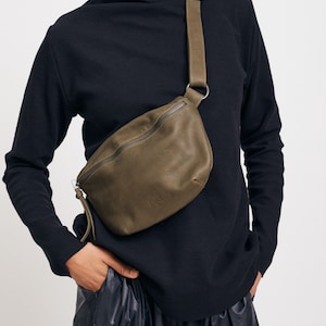 Fanny Pack, Leather Waist Bag, Women Fanny pack, Waist bag, Leather Fanny pack