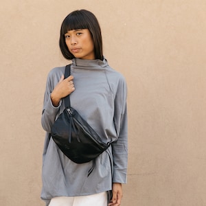 Leather Fanny Pack, Black Belt Bag, Black Women Fanny Pack, Leather Hip Bag, Waist bag, Fanny Pack Women
