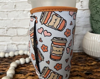 Iced Coffee Sleeve With Handle, Iced Coffee Gift for Coffee Lovers,  Retro Hearts Flowers Iced Coffee Design, Drink Sleeve, Loaded Tea Large